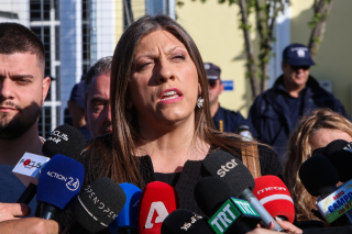 Ζ. Κωνσταντοπούλου: «Η δίκη των Τεμπών διεξάγεται με τις περισσότερες παραβιάσεις του Κράτους Δικαίου»